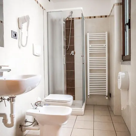 Due Platani Otel